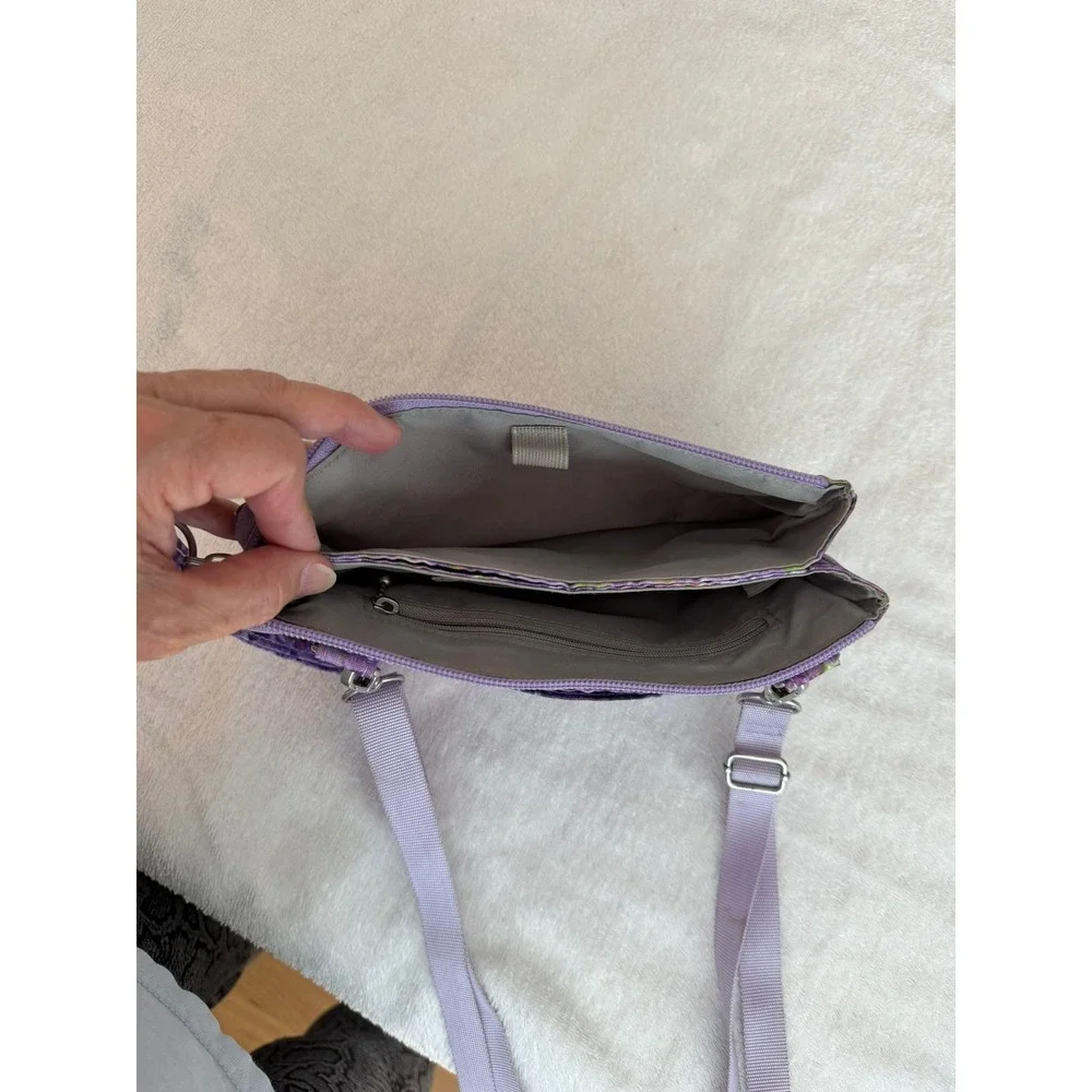 Baggallini Purple Floral Crossbody Bag Wristlet Clutch Adjustable Strap - Picture 5 of 9